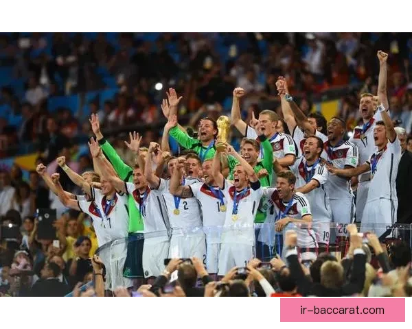 蓝武士出征世界杯高市早苗寄语誓言将大力神杯带回日本全力凯旋